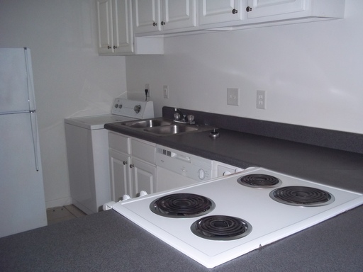 Building Photo - 1500 Ardsley St