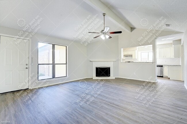 Foto del edificio - 3 br, 1.5 bath House - 2804 Red River St