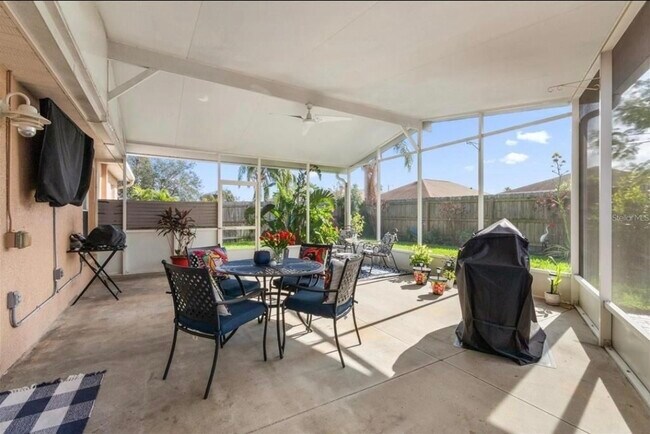 Foto del edificio - 12518 Midpointe Dr