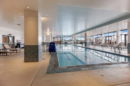 Building Photo - 2 bedroom in Bellevue WA 98004