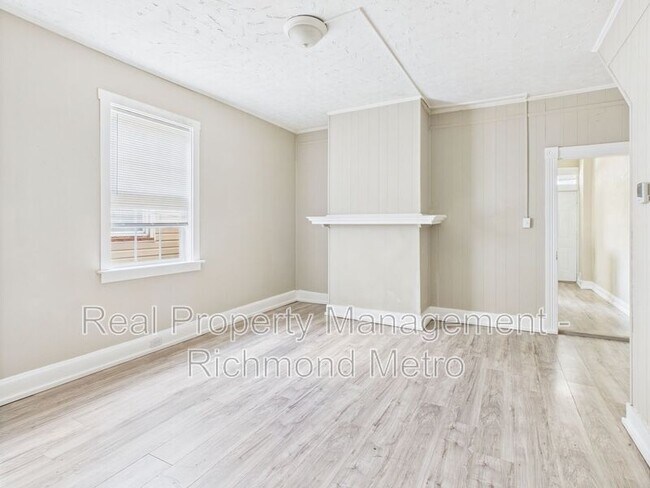 Foto del edificio - 1454-1456 Ferndale Avenue