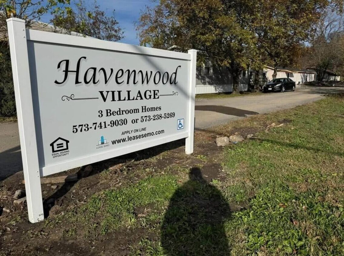 Building Photo - Havenwood Village
