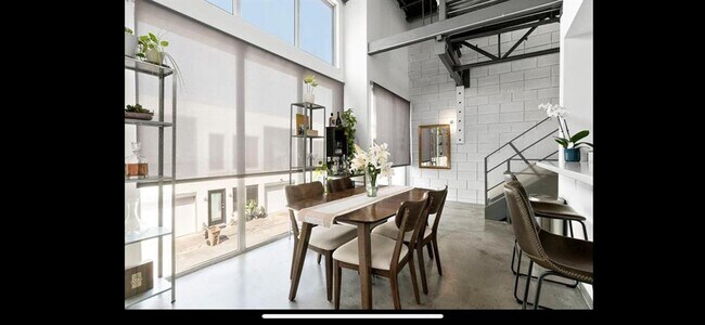 Foto del edificio - 4801 S Congress Ave