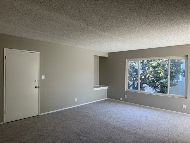 Building Photo - 204 N Berkeley Ave