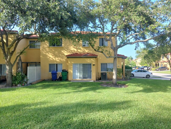 Foto del edificio - 10161 SW 21st St