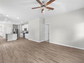 Building Photo - 12400 Lexington Heights Dr