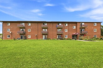 Building Photo - Cartier Road Apartments