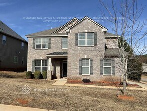 Building Photo - 1808 Global Dr