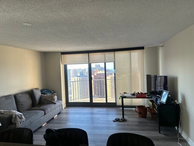 Foto del edificio - 3660 N Lake Shore Dr