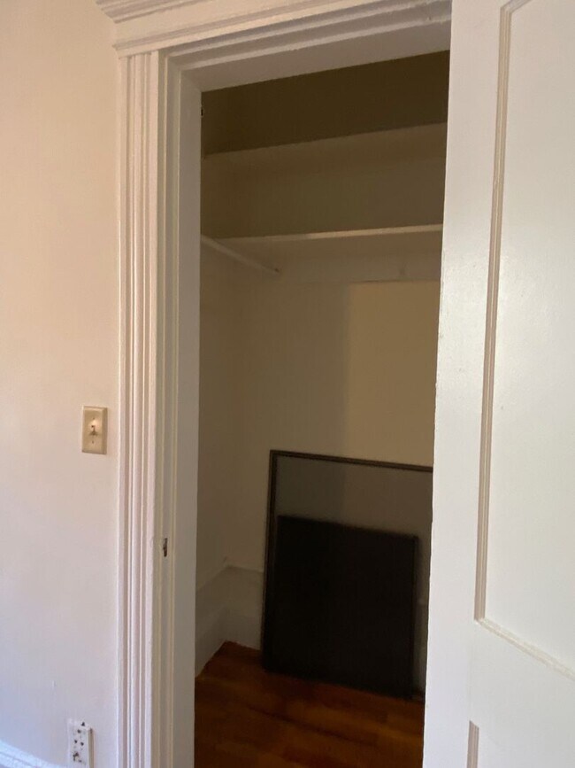 Foto del edificio - Large sunny studio in a prime location in ...