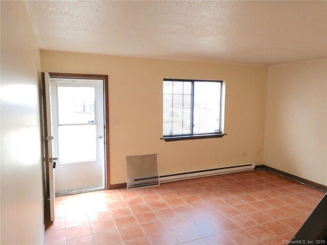 Building Photo - 147 Cooke St