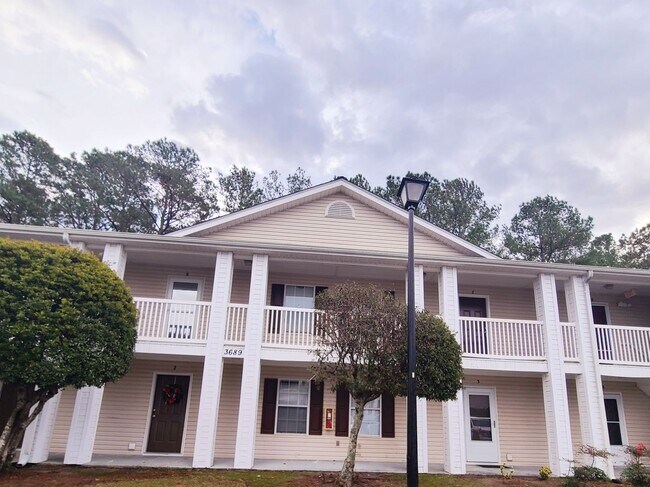 Building Photo - Beautiful Condo In Myrtle Beach!!