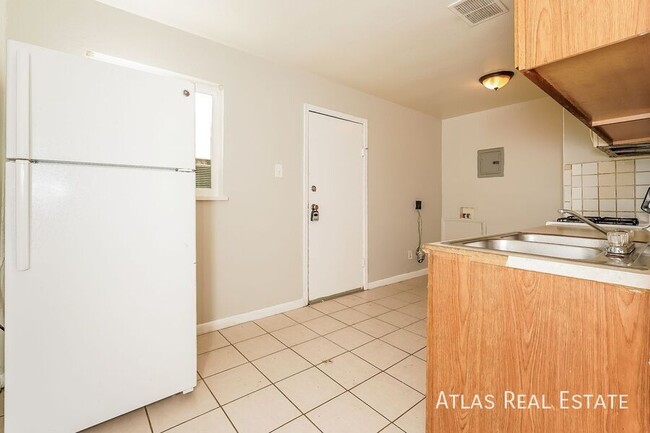 Foto del edificio - 4538 Clayton St