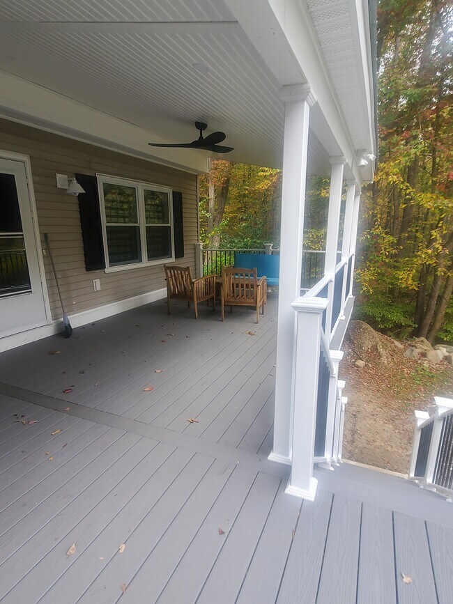 Foto del edificio - 370 High St