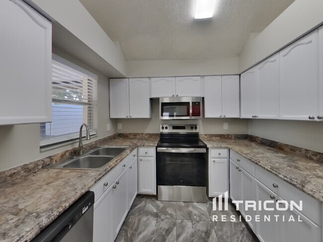 Foto del edificio - 1714 Tarah Trace Dr