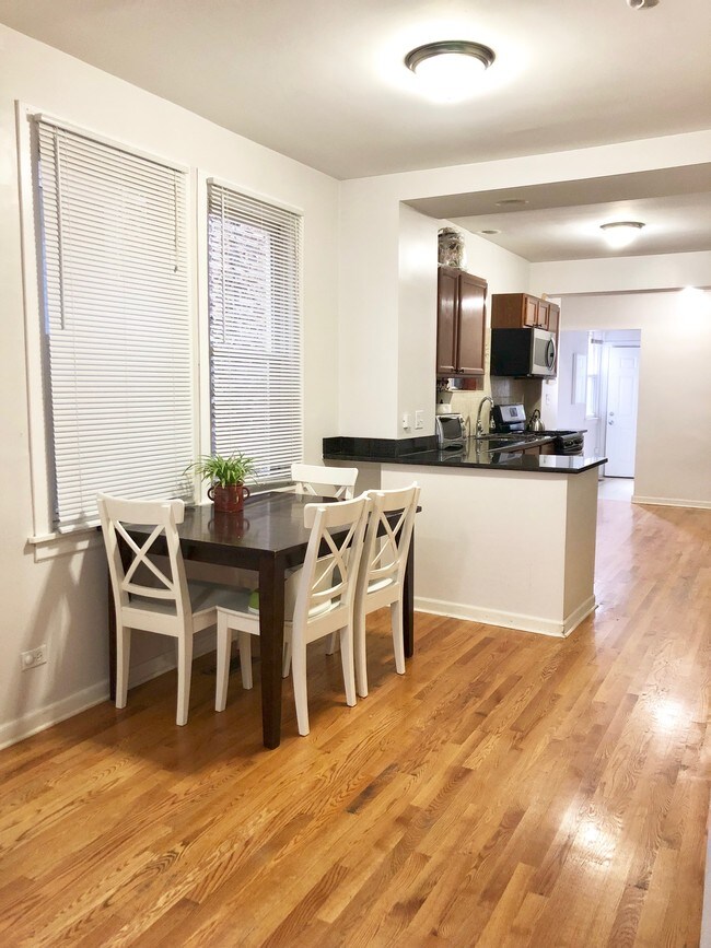 dining/kitchen - 1705 W Cullerton St