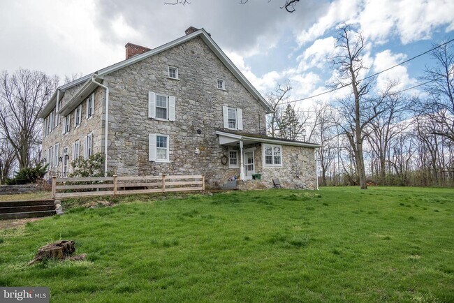 Foto del edificio - 12633 Molly Pitcher Hwy