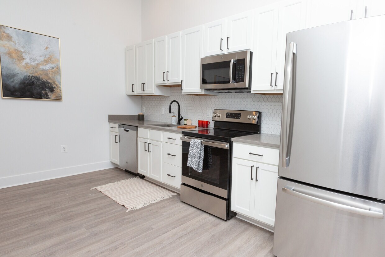 The Roland Apartments Baltimore, MD