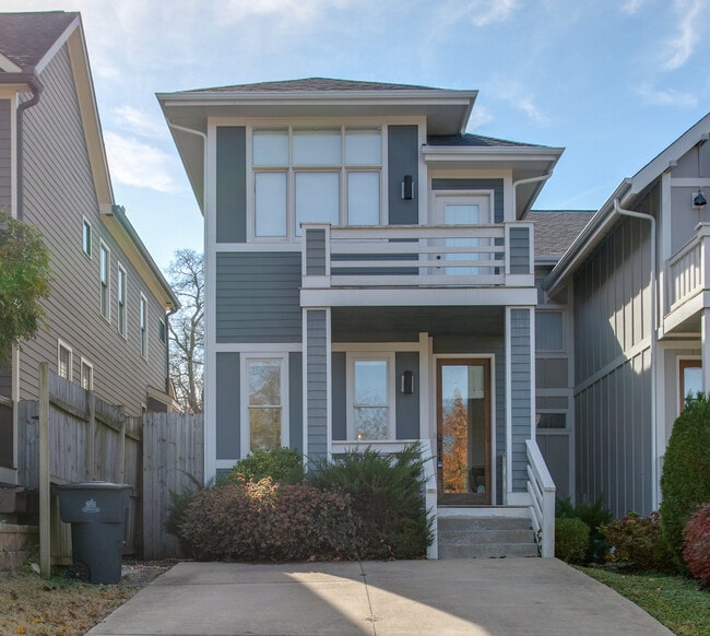 Building Photo - 3505A Wrenwood Dr