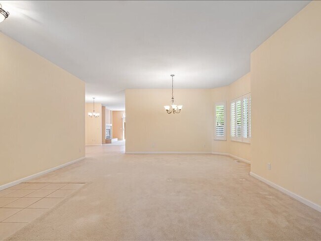 Building Photo - 9759 Dawn Way