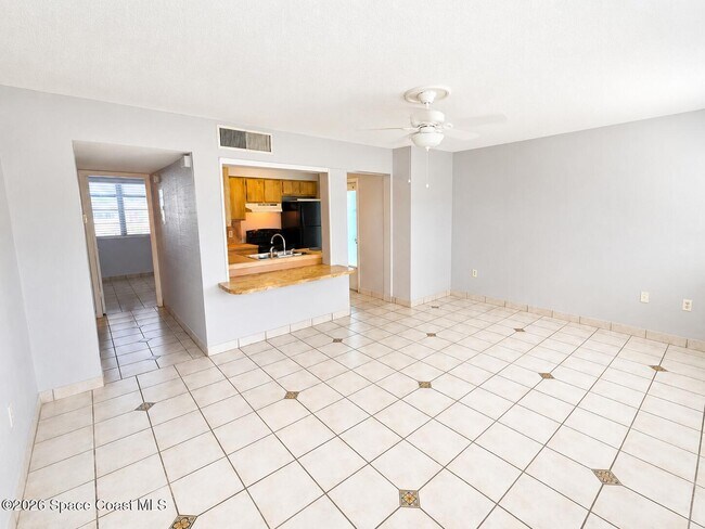 Foto del edificio - 8401 N Atlantic Ave