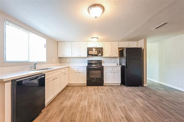 Foto del edificio - 3149 Oak Hill Rd
