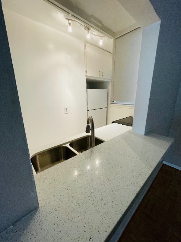 Photo - 1414 Castle Ct Apartment