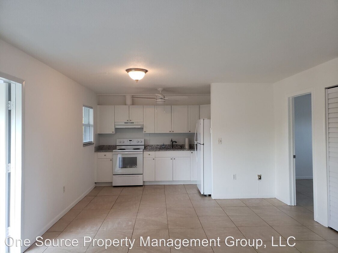 1366 Solana Rd, Naples, FL 34103 - Habitación en alquiler en Naples, FL |  Apartments.com