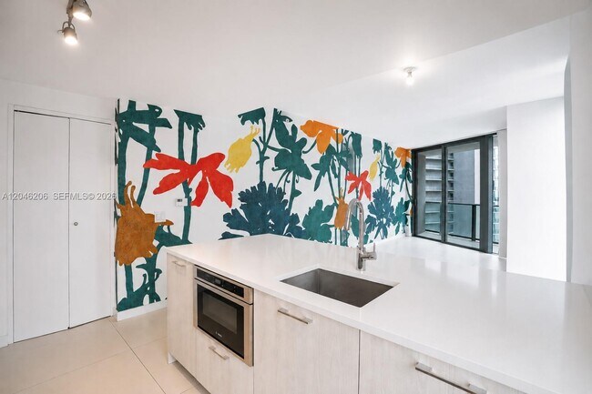 Foto del edificio - 501 NE 31st St