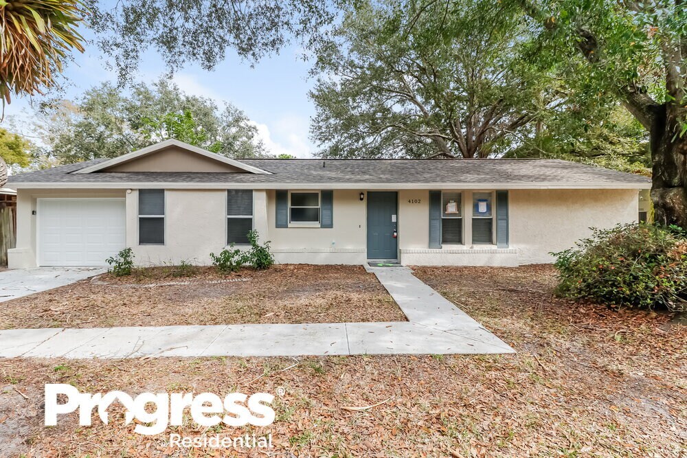 Primary Photo - 4102 N Bay Hills Blvd