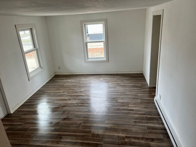 Foto del edificio - 3 Bedrooms, 1 Bathrooms Single Family Home...