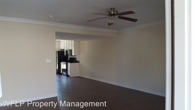 Building Photo - 3 br, 3 bath House - 70 Gloucester Dr.