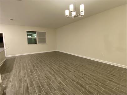 Foto del edificio - 15055 Book Club Rd