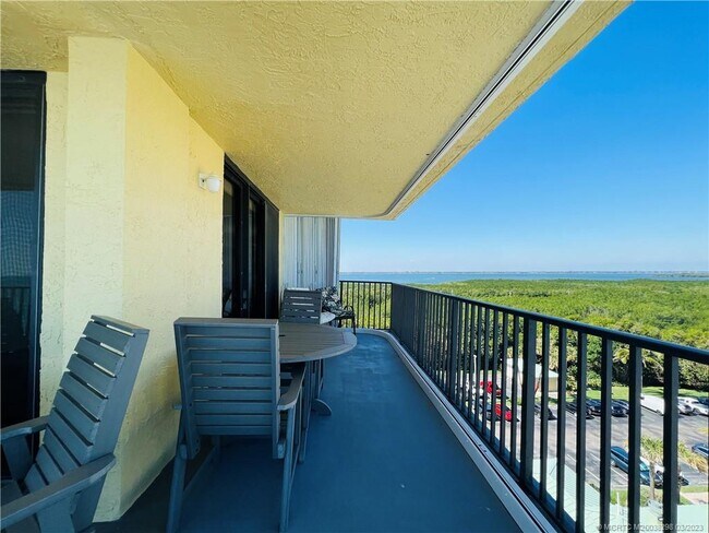 Foto del edificio - 7380 S Ocean Dr