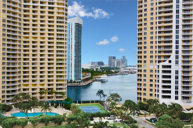 Brickell Key Miami Apartments