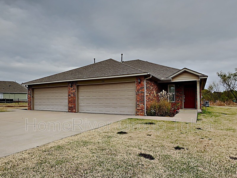 3514 E Fairmont St, Broken Arrow, OK 74014 House Rental in Broken