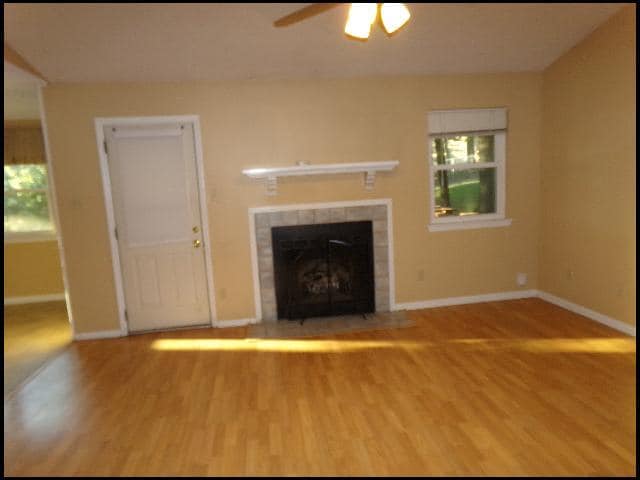 Building Photo - 12 Cedar Point Ct