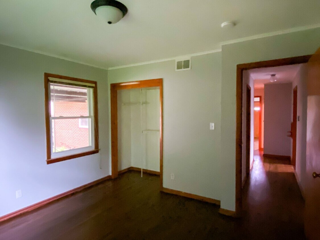 Primary Photo - Beautiful 3 bedroom home recently updated