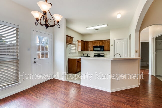 Building Photo - 1036 Liberty Cir