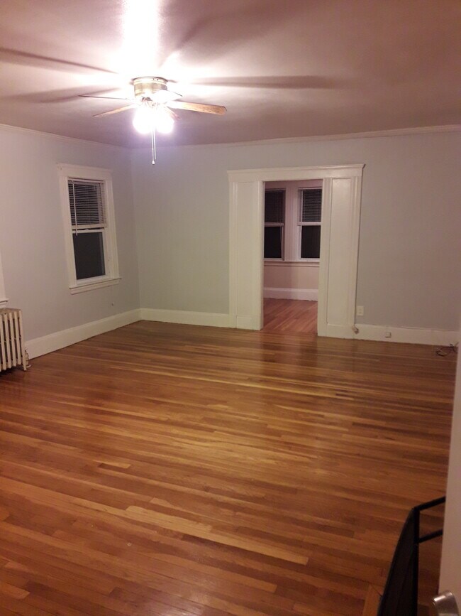 Living Room/Door for the Firs Bedroom - 130 Walker Rd