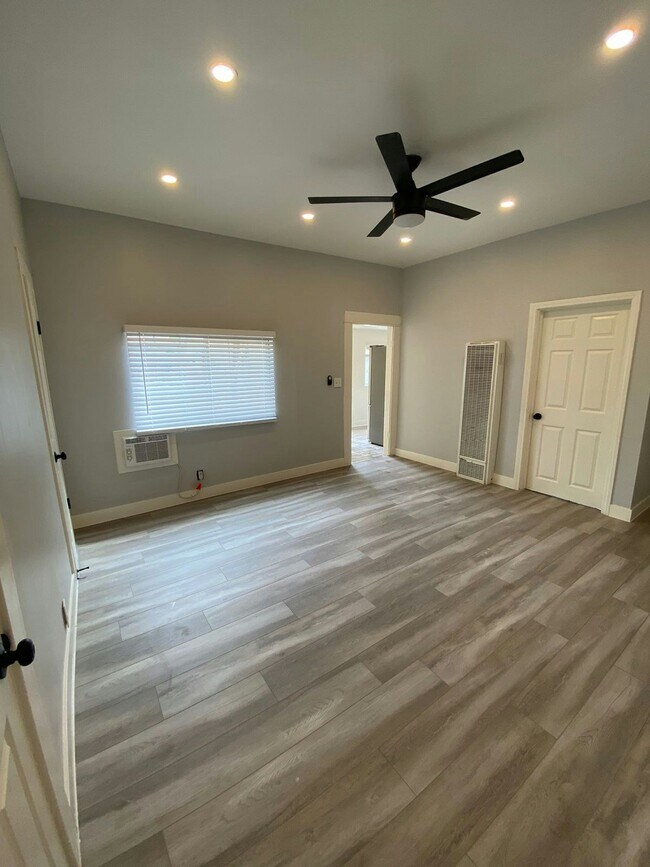 Building Photo - 3382 Eucalyptus Ave