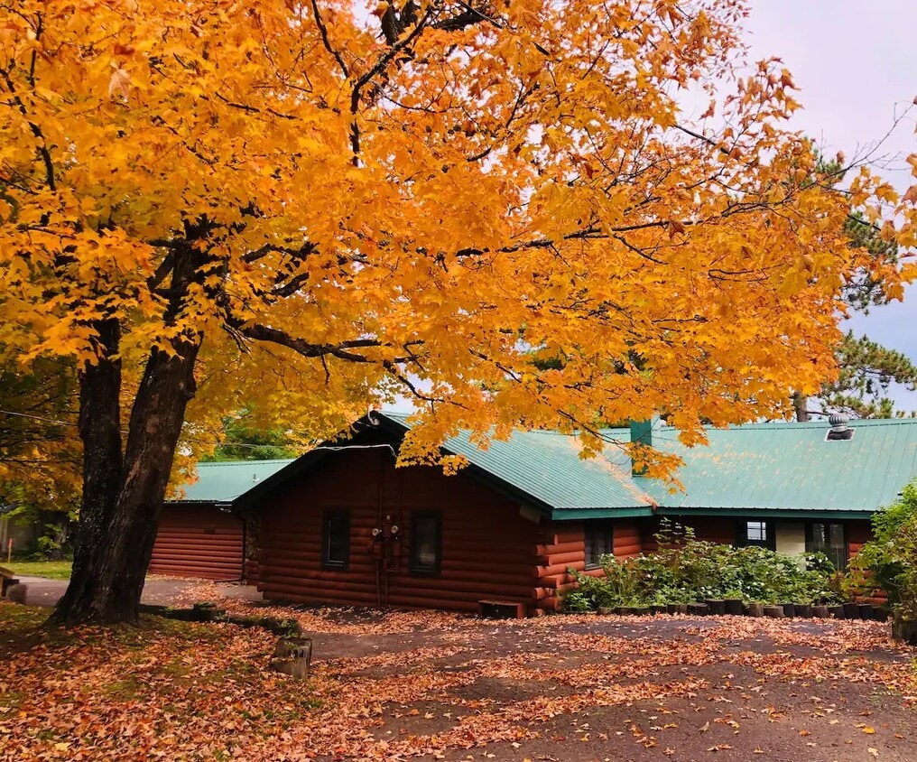 7590 Barrs Lake Rd, Duluth, MN 55803 House Rental in Duluth, MN