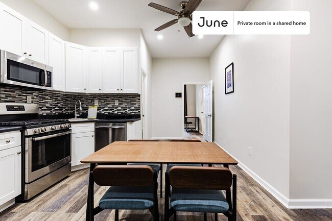 Building Photo - Room in Shared 3 bed/1 bath home