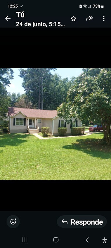 Foto principal - 800 Meadowbrook Dr