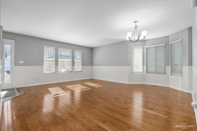 Foto del edificio - 390 Brookhaven Trail