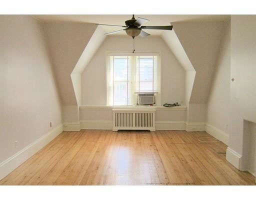 Building Photo - 137 Walnut St
