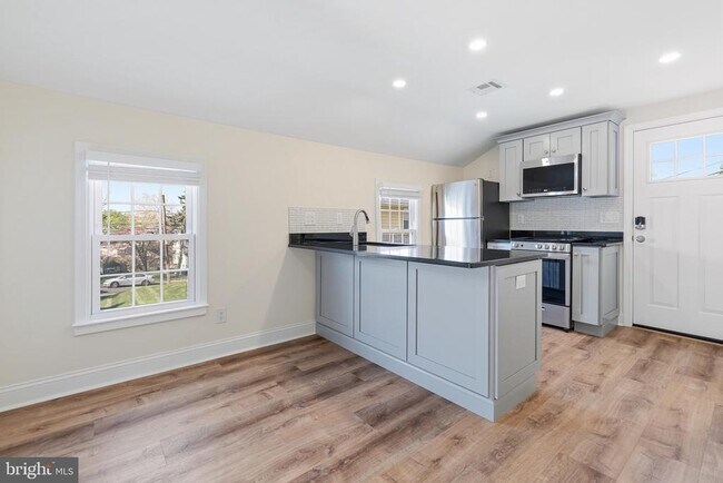 Foto del edificio - 103 Krewson Terrace