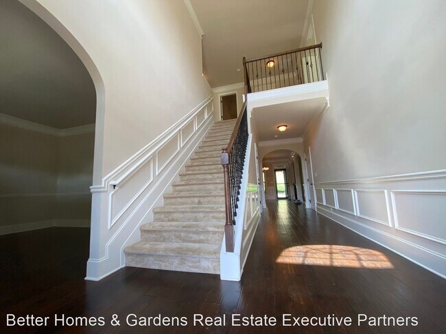 Foto del edificio - 4 br, 2.5 bath House - 735 Porter Lane
