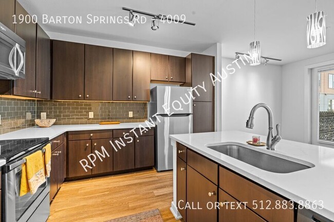 Foto del edificio - Barton Springs living!