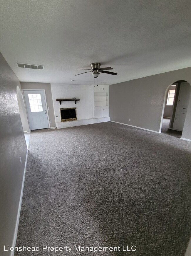 Building Photo - 5 br, 2 bath House - 11320 Bel Air Place